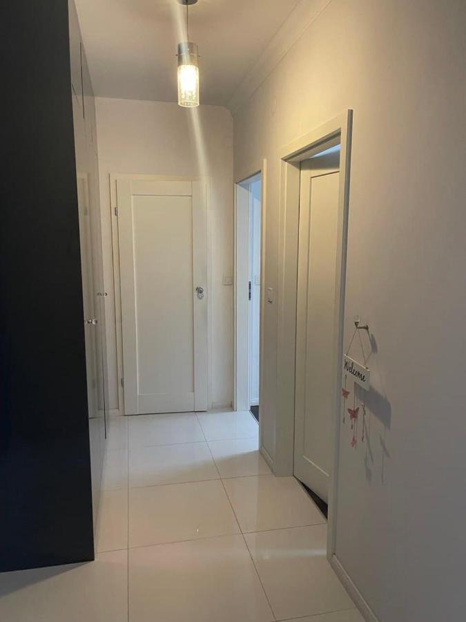 House4you Apartament Sakura Airport Chopin Apartment