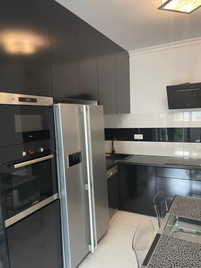 House4you Apartament Sakura Airport Chopin Apartment Warsaw