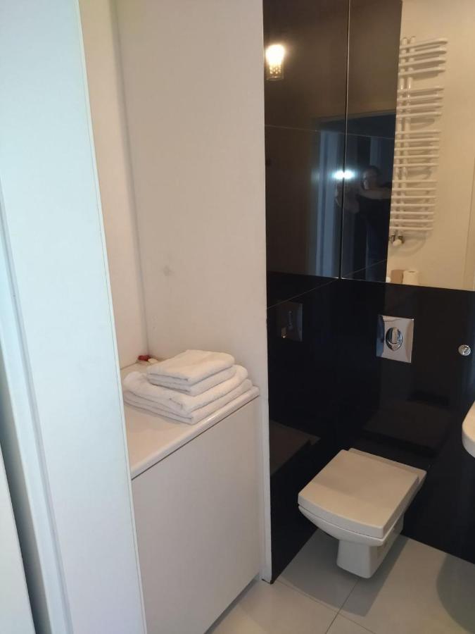 House4you Apartament Sakura Airport Chopin * Warsaw